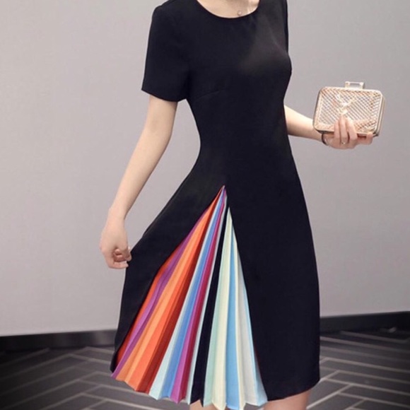 Boutique Dresses & Skirts - Multi-Colored Pleated Black Dress
